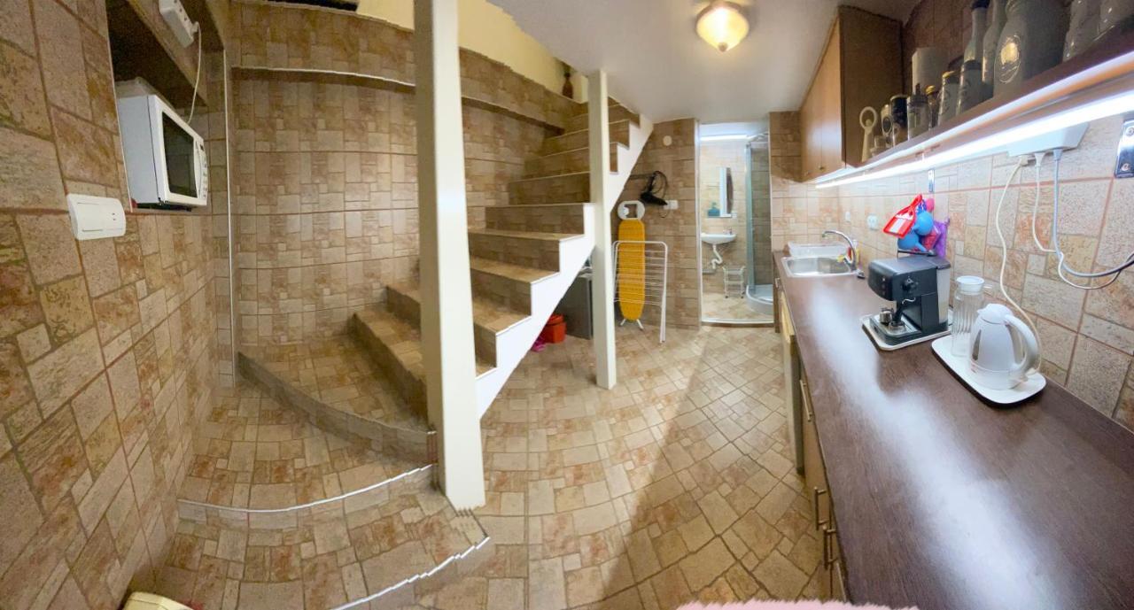 Kct Downtown Apartment 소피아 외부 사진
